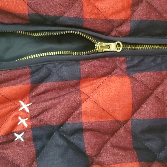 STRANGER THINGS 80s Vest - Picture 4 of 5